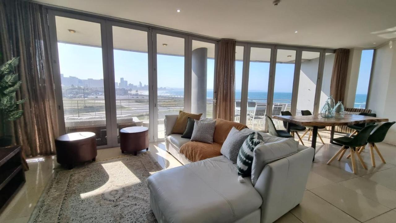Front - The Quays 503 - 6 Sleeper Across The Beachfront *