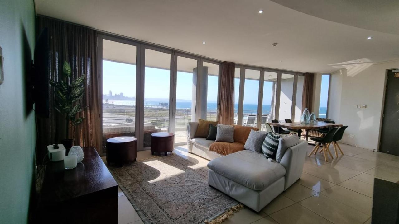 Front - The Quays 503 - 6 Sleeper Across The Beachfront Apartment *