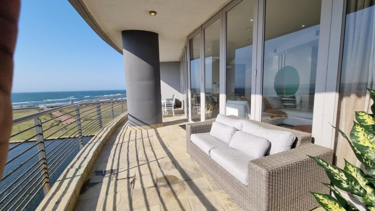 Front - The Quays 503 - 6 Sleeper Across The Beachfront Durban